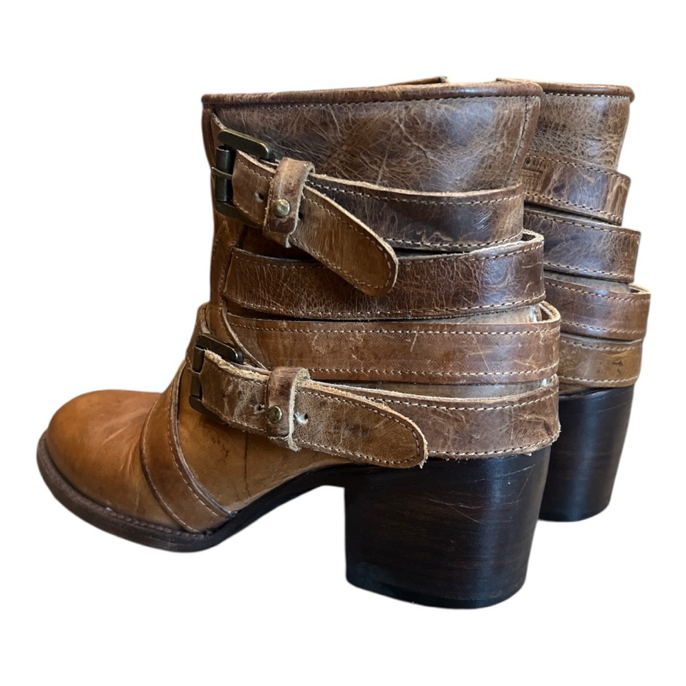 Freebird By Steven ESTES Leather Upper, Lining & Sole Chunky Heel Buckles 7